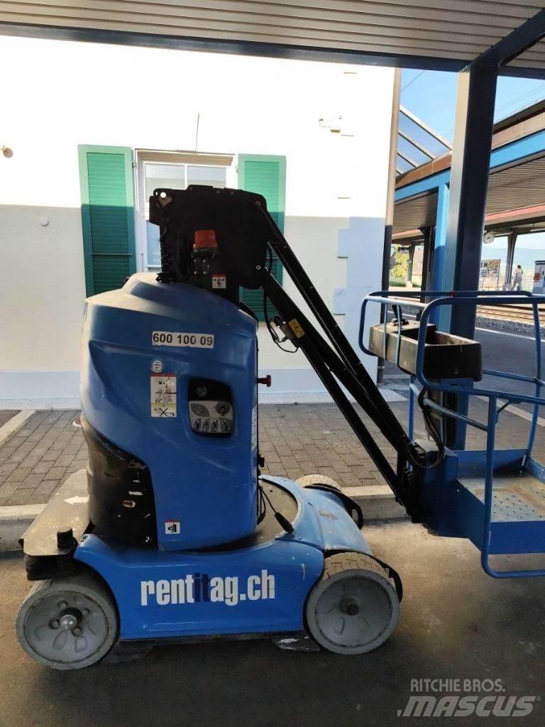 Manitou 100 VJR 인원/화물 앨리베이터