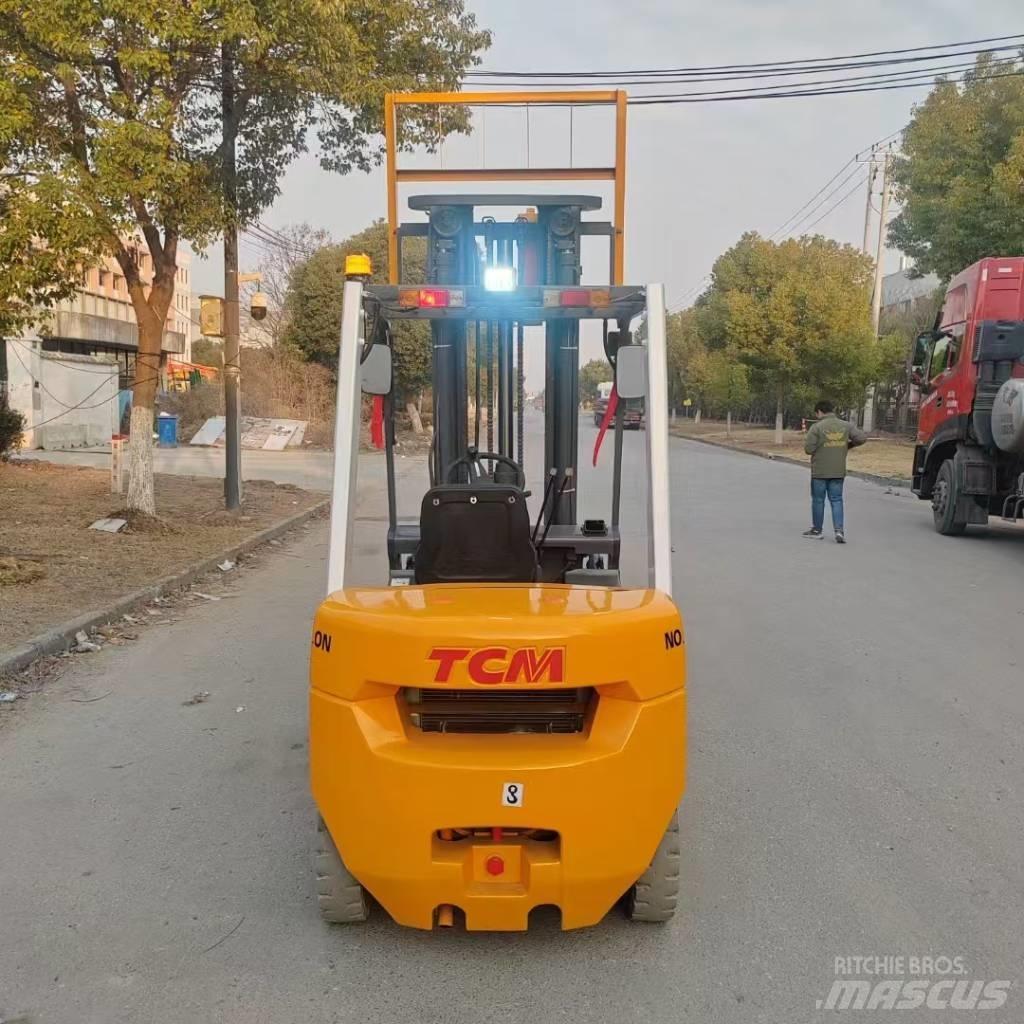 TCM FD30 디젤 지게차