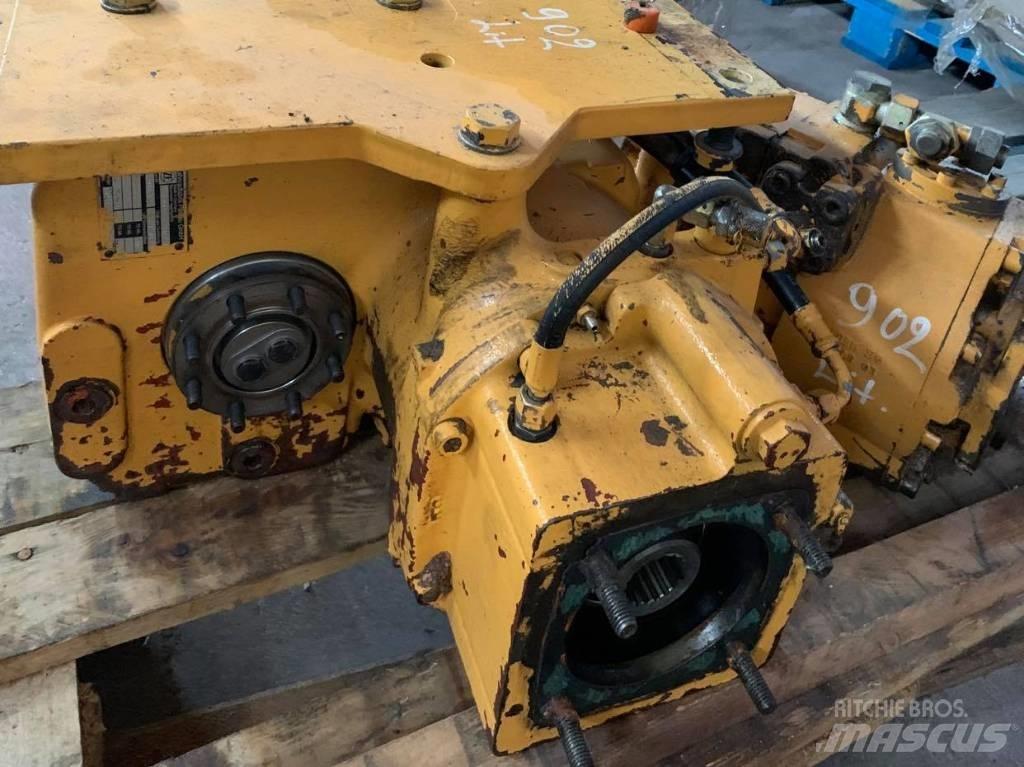 Liebherr 902 트랜스미션