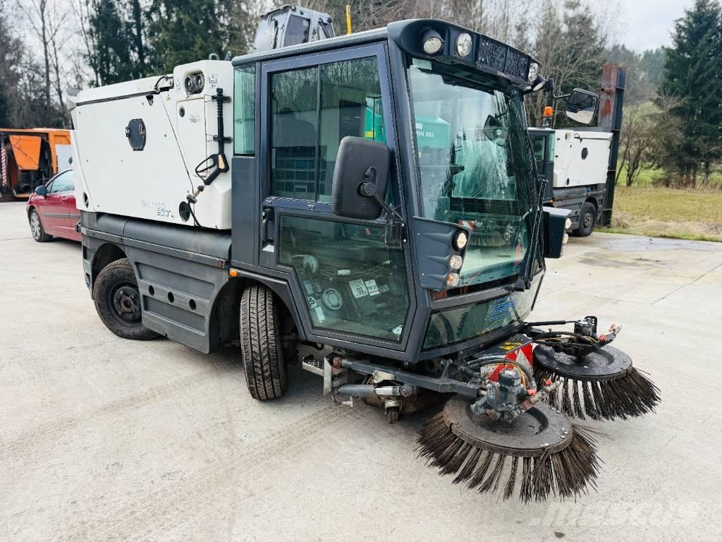 Schmidt Swingo 200 도로 청소차