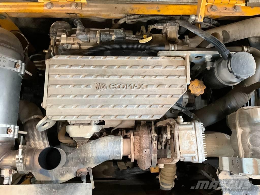 JCB JS 130 LC 대형 굴삭기 29톤 이상