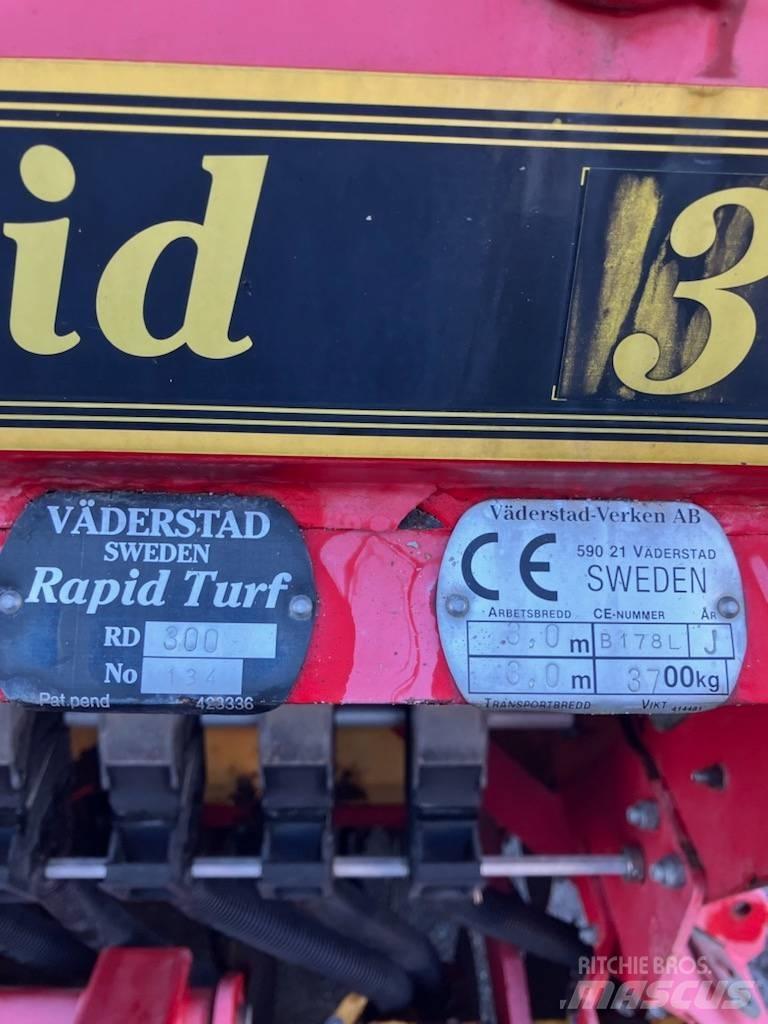Väderstad Rapid Turf 비료 살포기