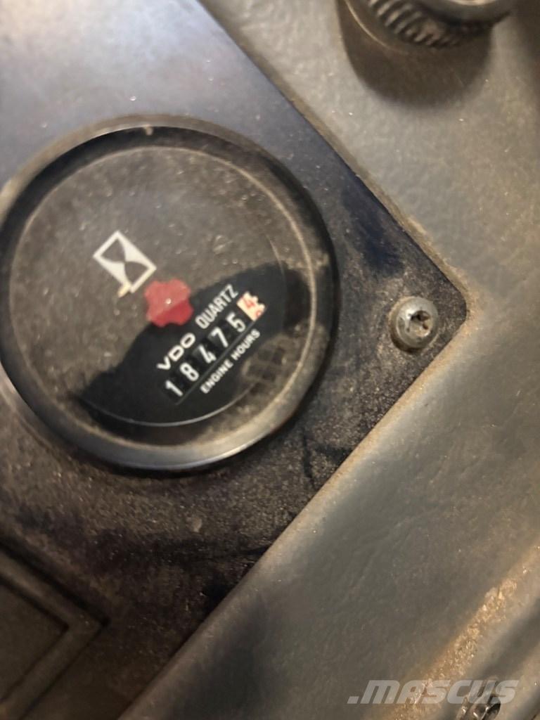 Volvo BM L 70 C  휠로우더