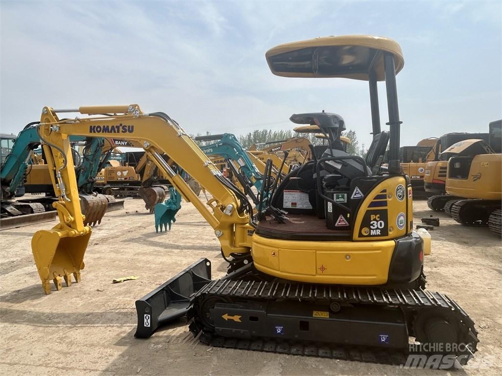 Komatsu PC30 소형 굴삭기 7톤 미만