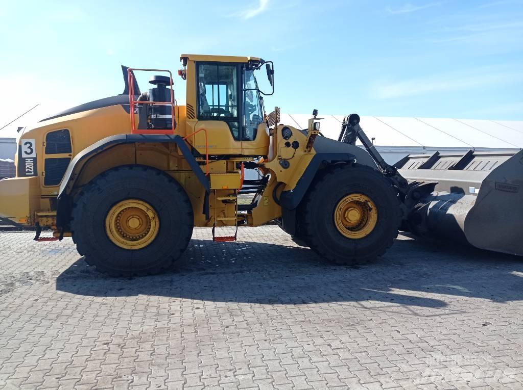 Volvo L 220 H  휠로우더