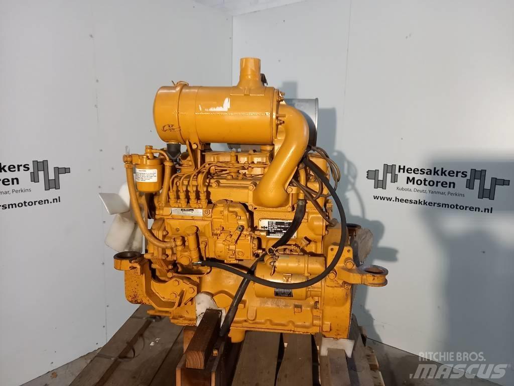 Komatsu 4D94-2 엔진
