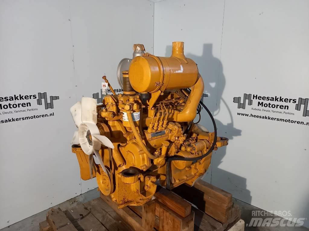 Komatsu 4D94-2 엔진