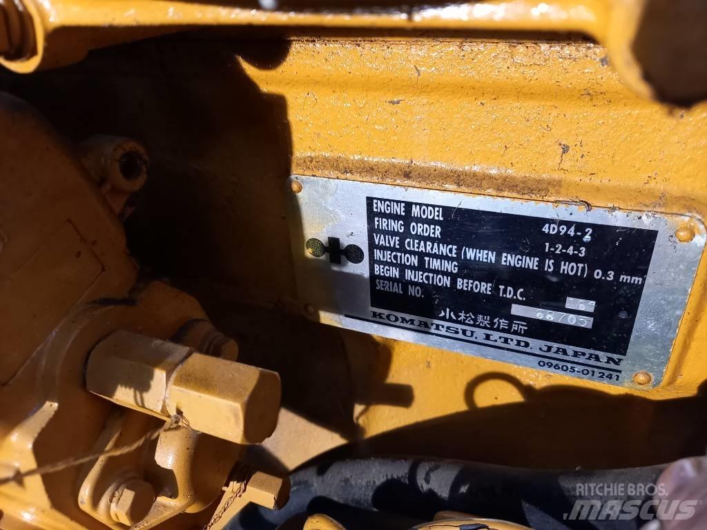 Komatsu 4D94-2 엔진