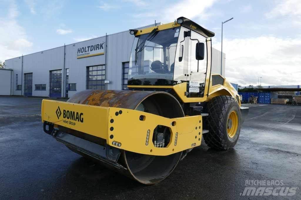 Bomag BW 213 D-5 토양 다짐기