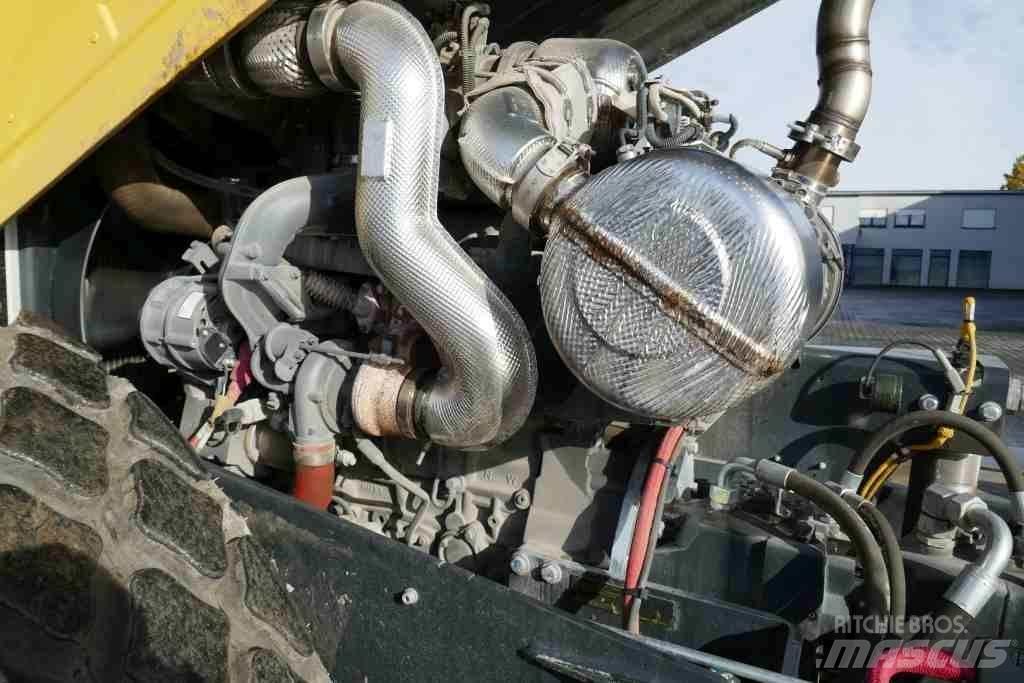 Bomag BW 213 D-5 토양 다짐기
