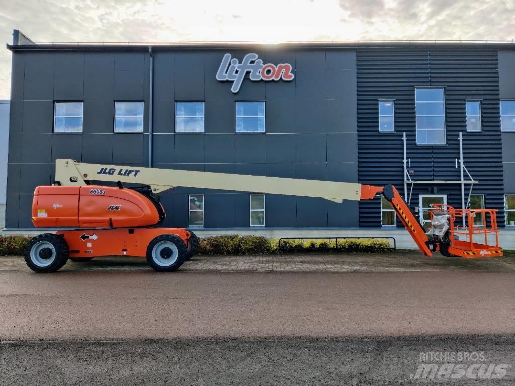 JLG 860 SJ Bomlift 관절형 전동이동 리프트