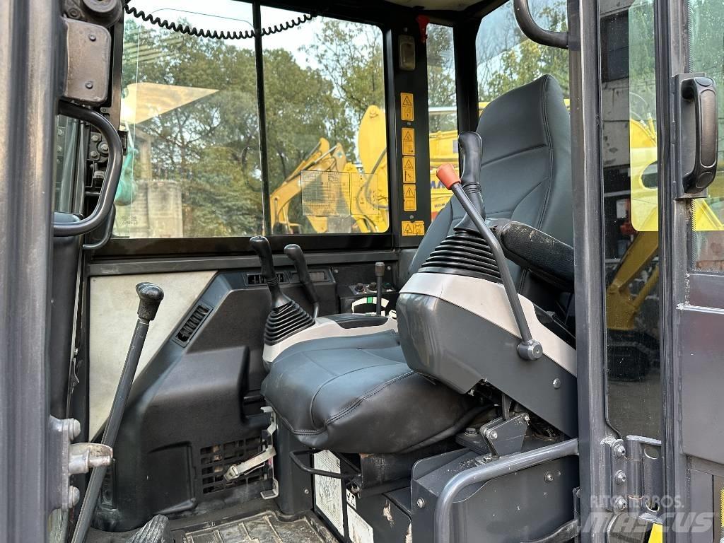 Komatsu PC 56-7 소형 굴삭기 7톤 미만