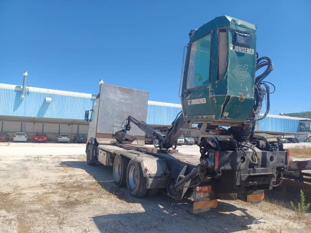 Volvo FH 540 6X4 목재 크레인