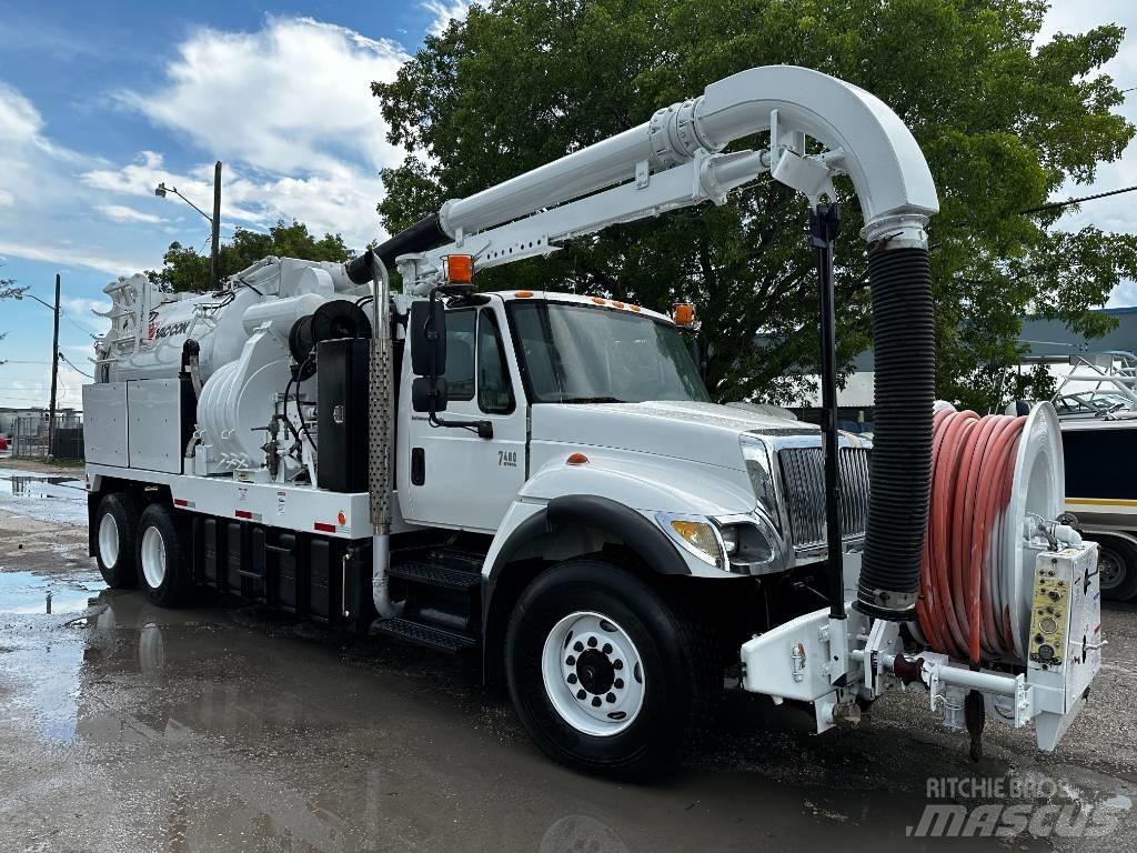 International 7400 콤비/진공 트럭