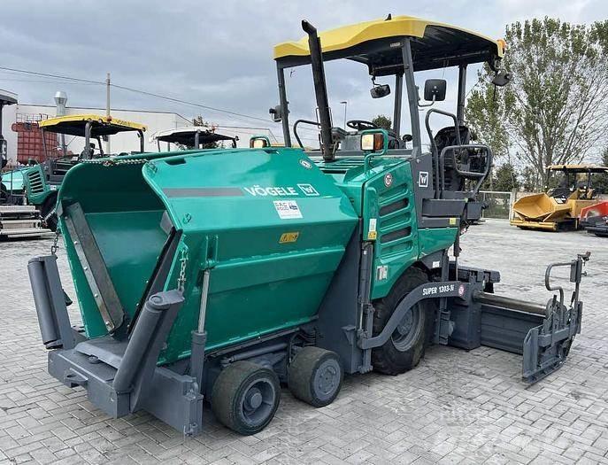 Vögele S 1303-3i 아스팔트 포장장비