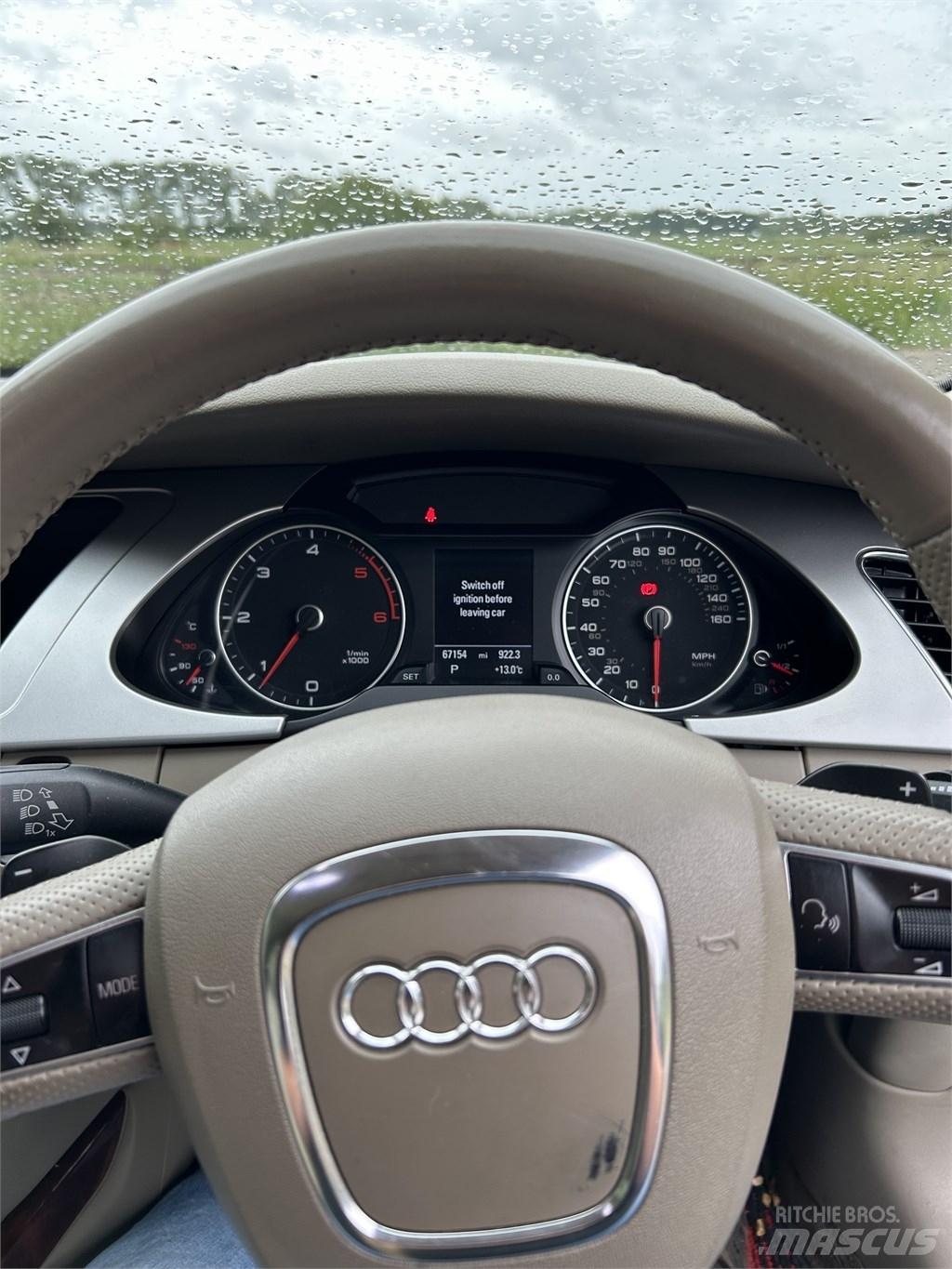 Audi A4 All-road 자동차