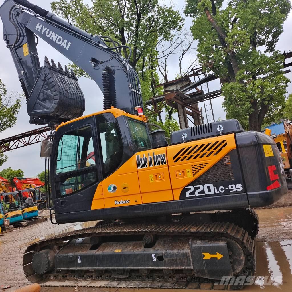 Hyundai 220 LC-9S 대형 굴삭기 29톤 이상