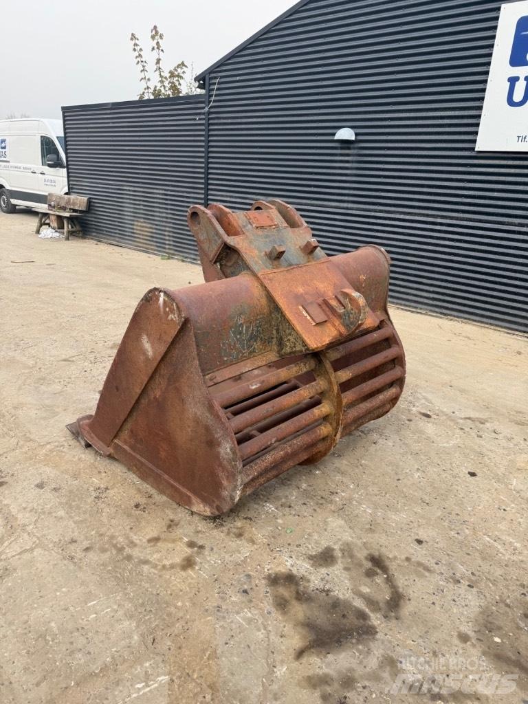 Andet S2 skifte 버켓