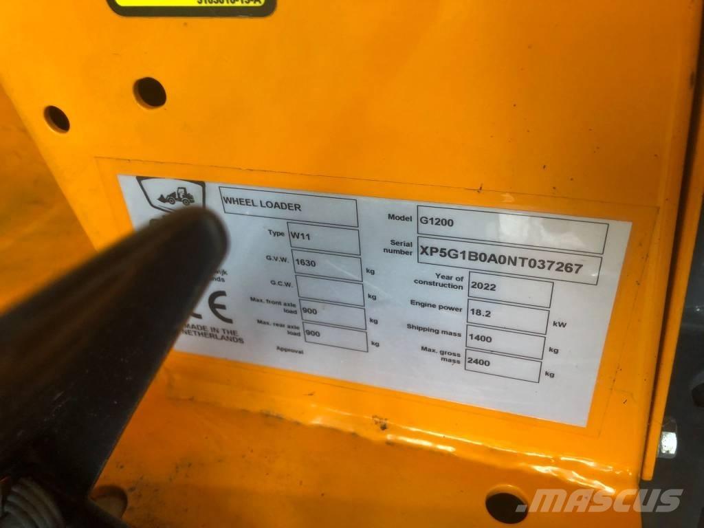 GiANT G 1200 다목적 로더