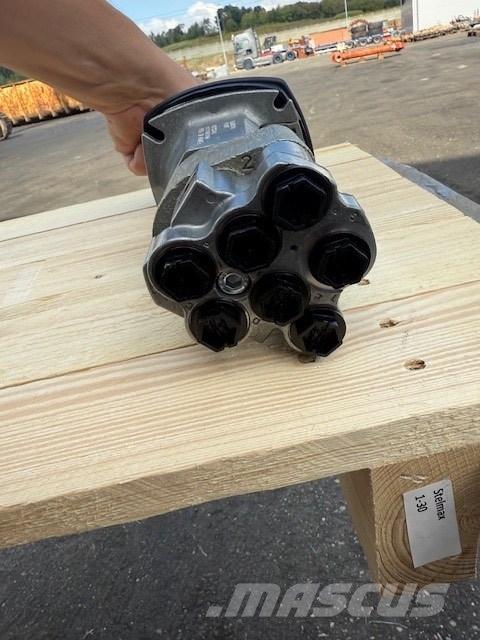 Rexroth NEW JOYSTICK 캐빈 및 인테리어