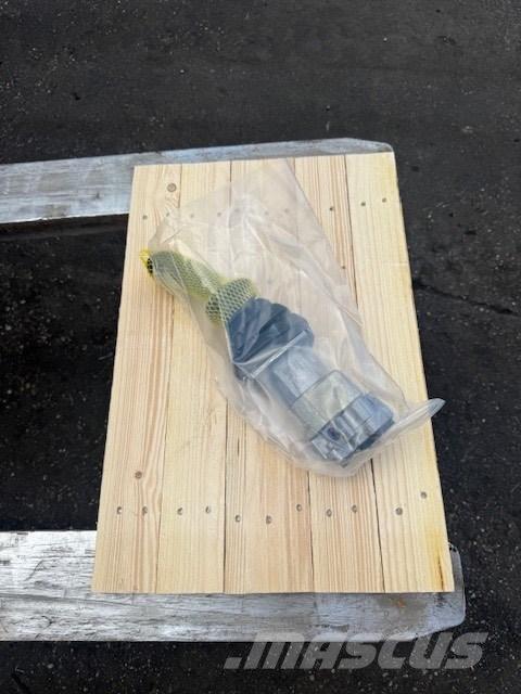 Rexroth NEW JOYSTICK 캐빈 및 인테리어