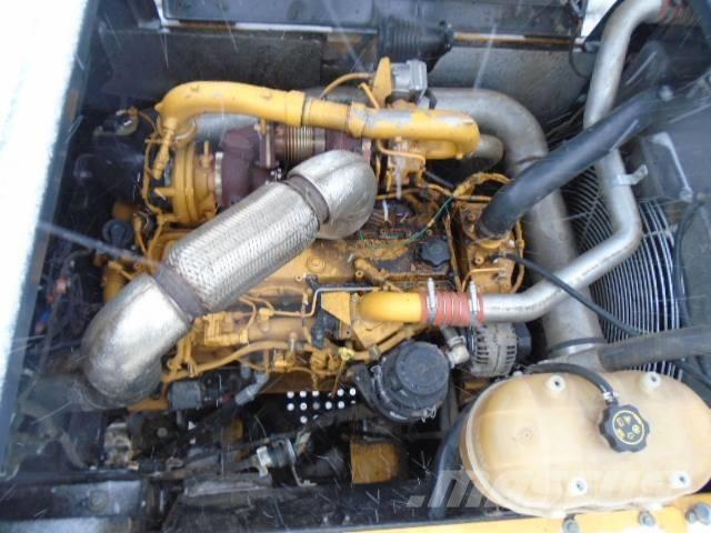 John Deere 300G LC 대형 굴삭기 29톤 이상