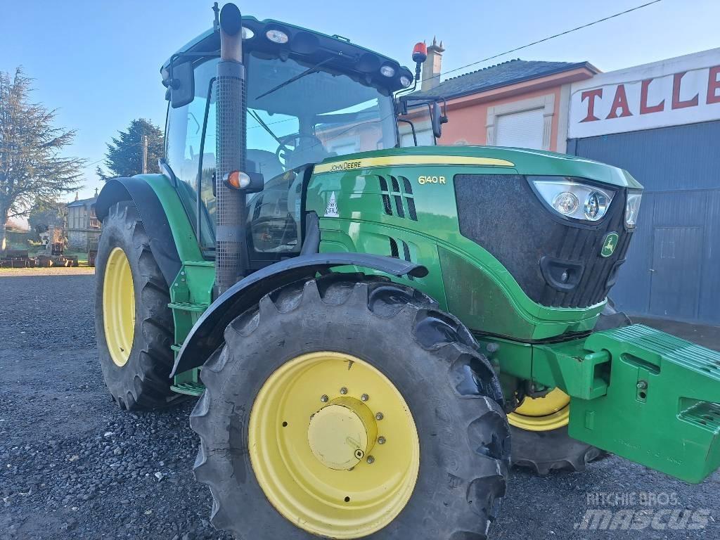 John Deere 6140 R 트랙터