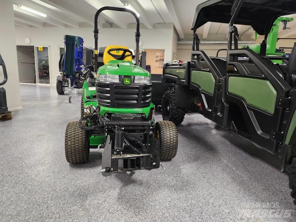 John Deere X 950 R 탑승형 잔디깎기