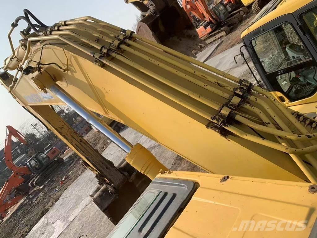 Komatsu PC 450-8 대형 굴삭기 29톤 이상