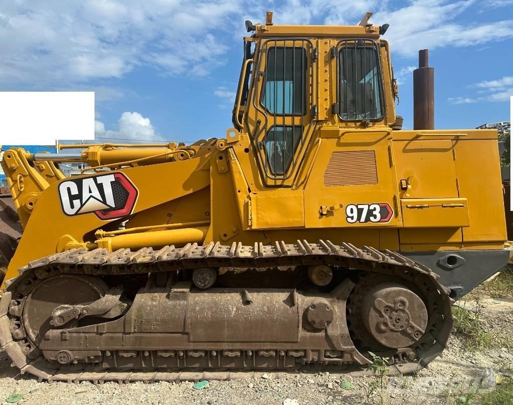CAT 973  휠로우더