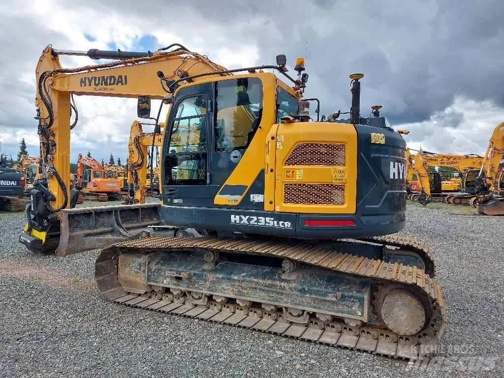Hyundai HX 235 LCRD 대형 굴삭기 29톤 이상