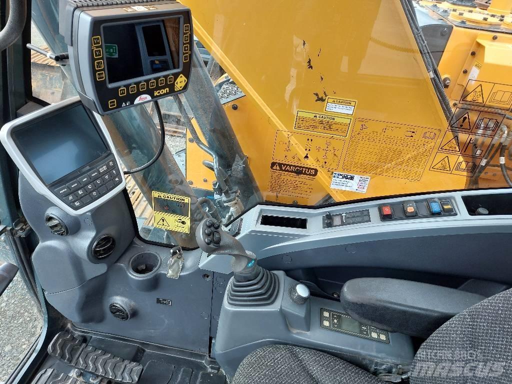 Hyundai HX 235 LCRD 대형 굴삭기 29톤 이상