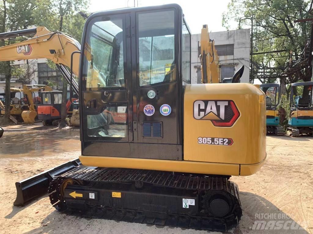 CAT 303.5 E 소형 굴삭기 7톤 미만