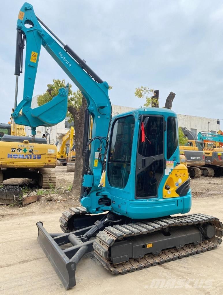 Kubota U 40 소형 굴삭기 7톤 미만