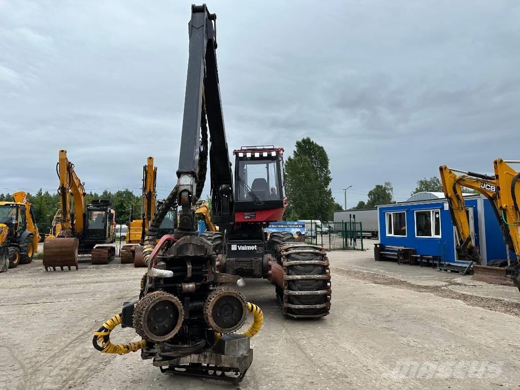 Valmet 911.4 원목 하베스터
