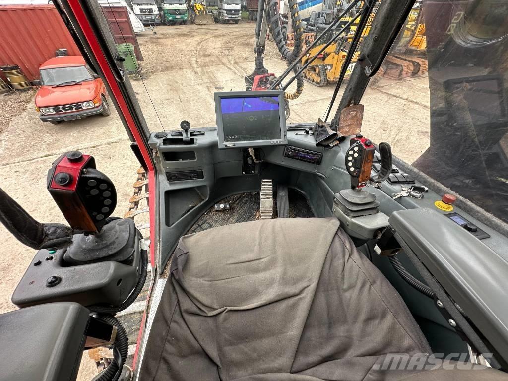 Valmet 911.4 원목 하베스터