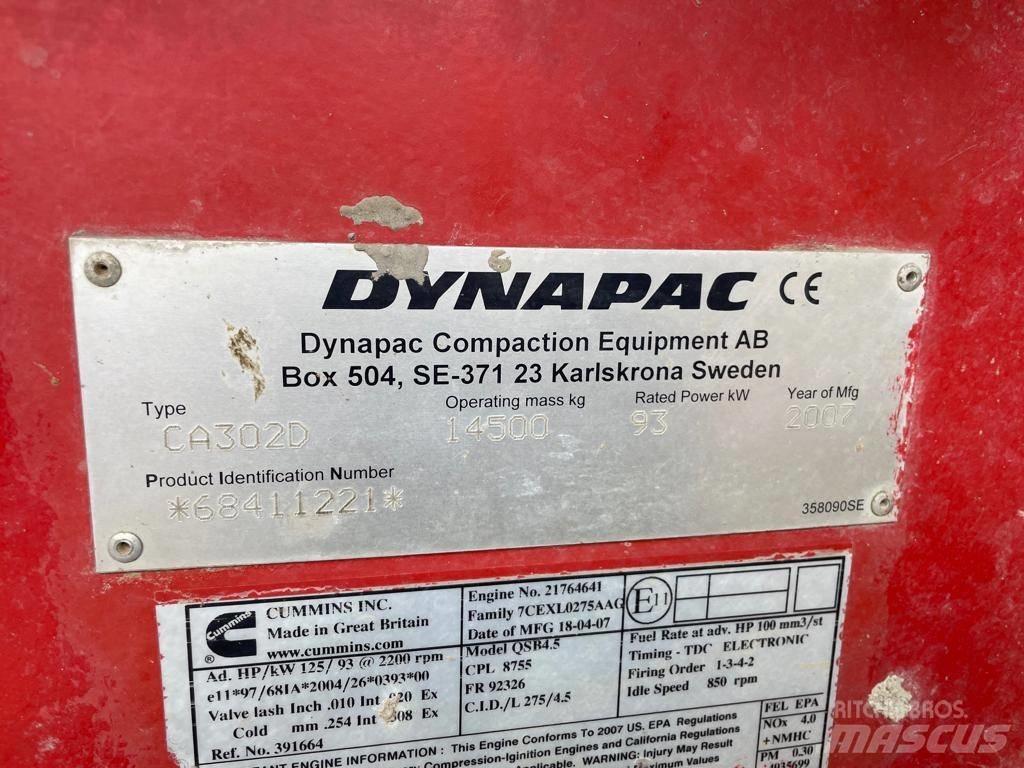 Dynapac CA 302 D 싱글 드럼 롤러