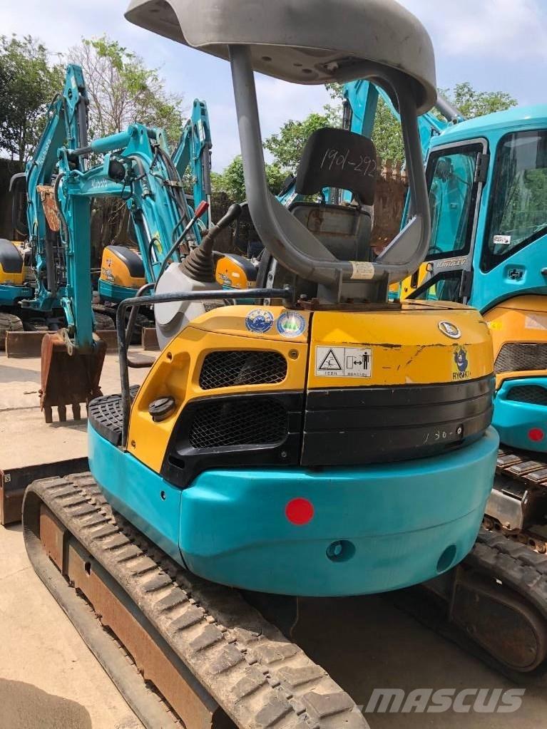 Kubota U 30-5 중형굴삭기 7톤-28톤