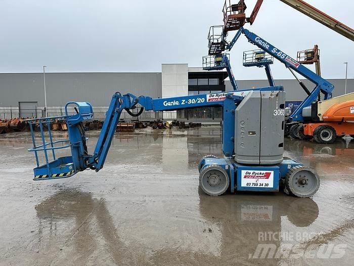 Genie Z30/20N 견인식 전동이동 리프트