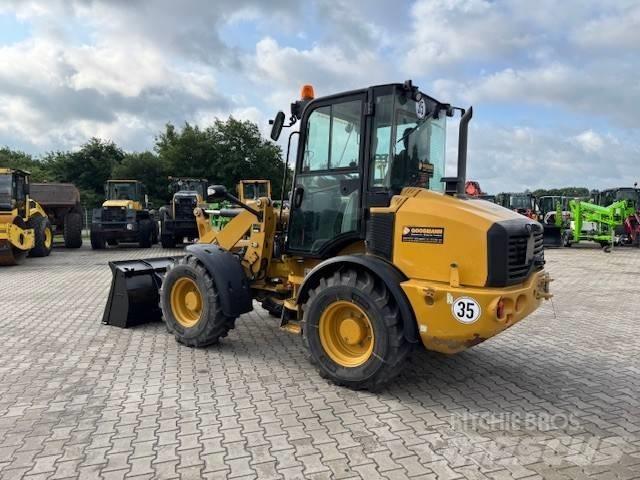 CAT 908  휠로우더