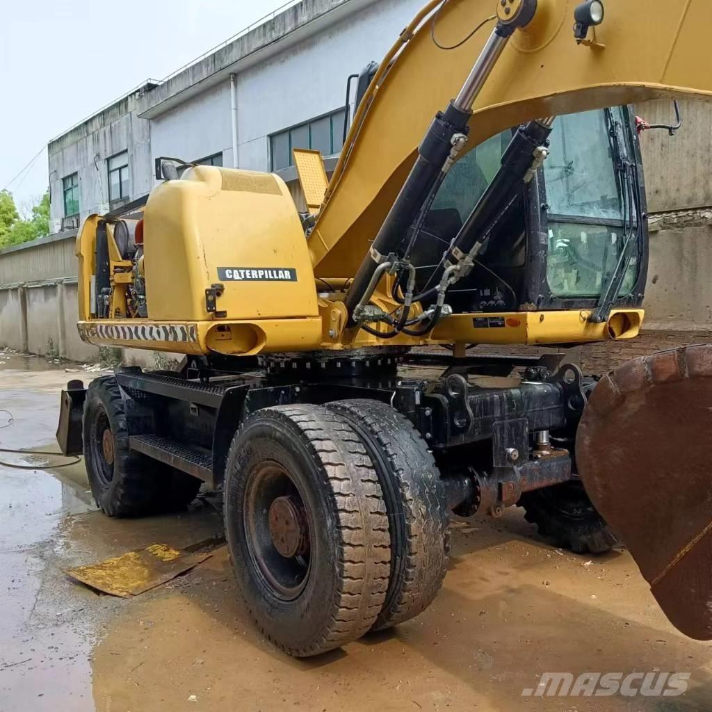 CAT M315D2  휠 굴삭기