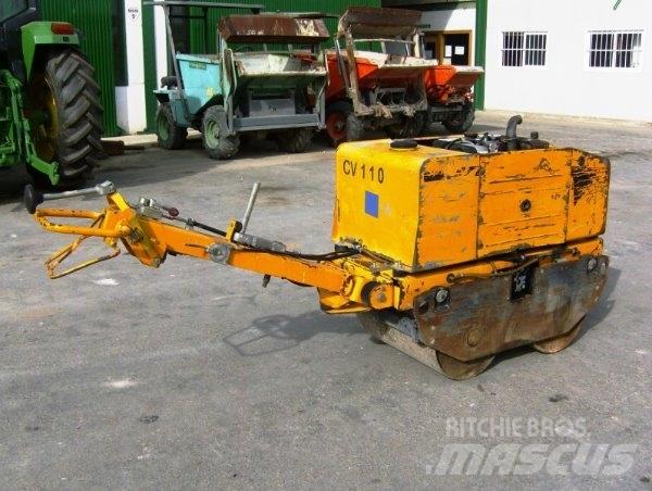 JCB VDM62 견인 진동 롤러