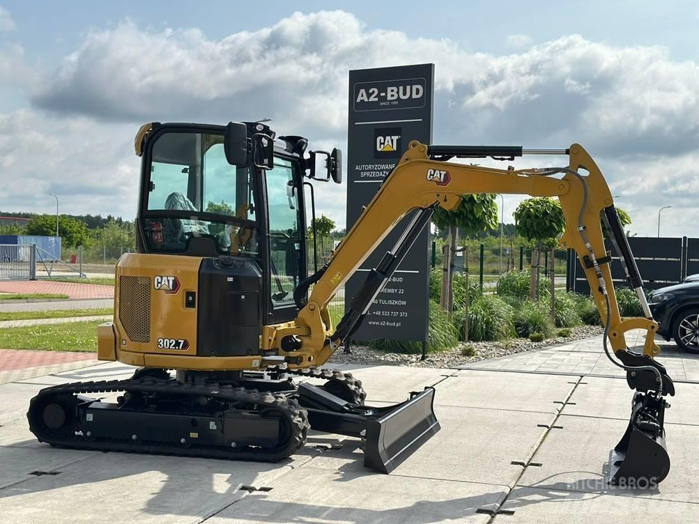 CAT 302.7 CR 소형 굴삭기 7톤 미만