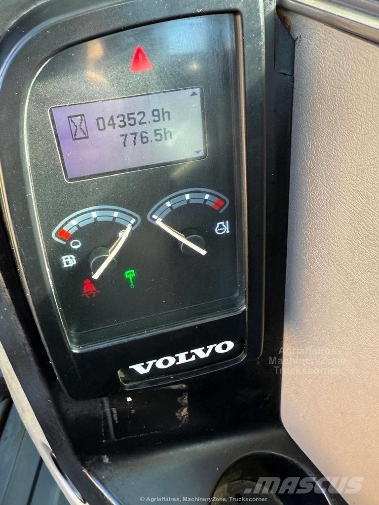 Volvo ECR 88 D 중형굴삭기 7톤-28톤