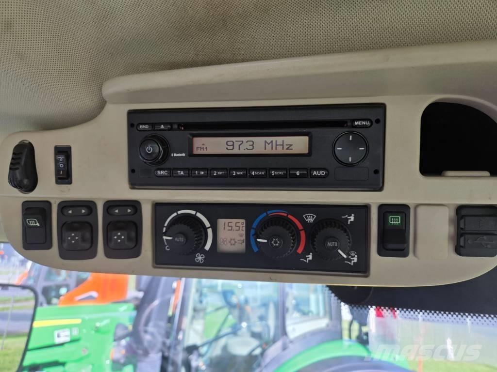 John Deere 6150 R 트랙터