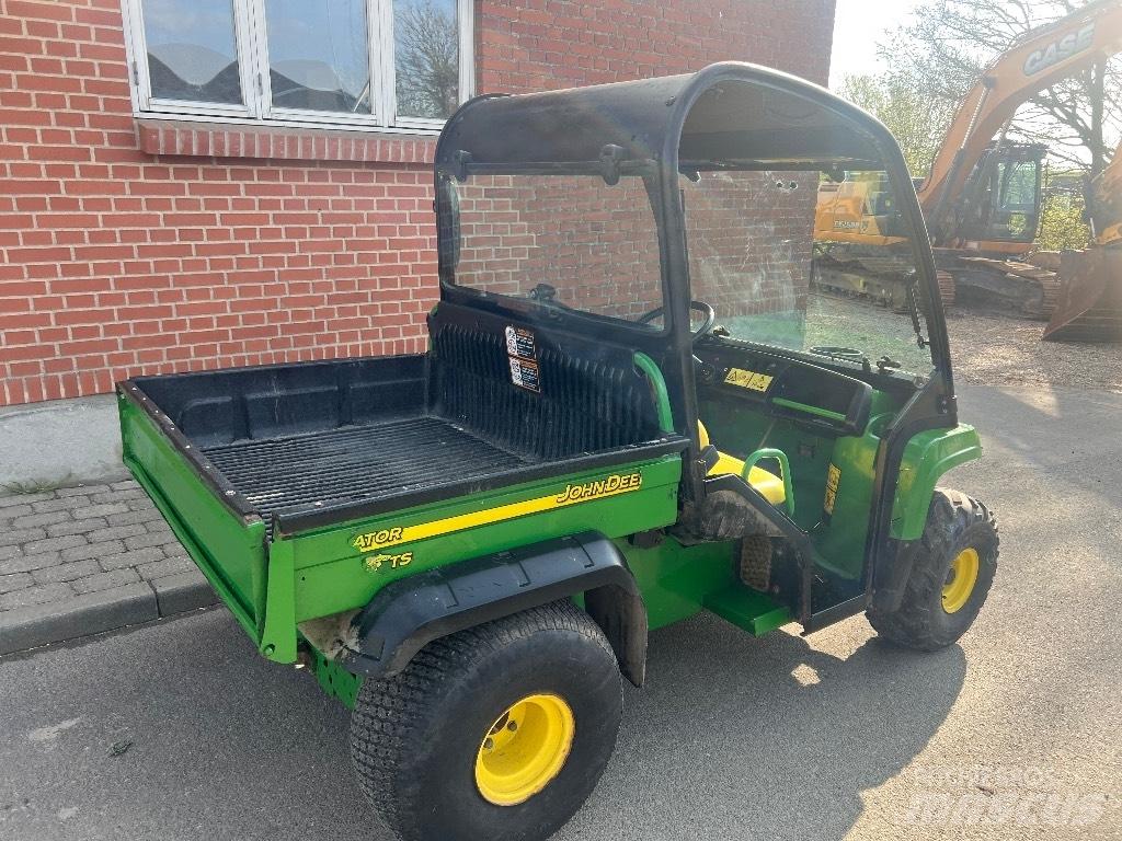 John Deere Gator TS 다목적 장비