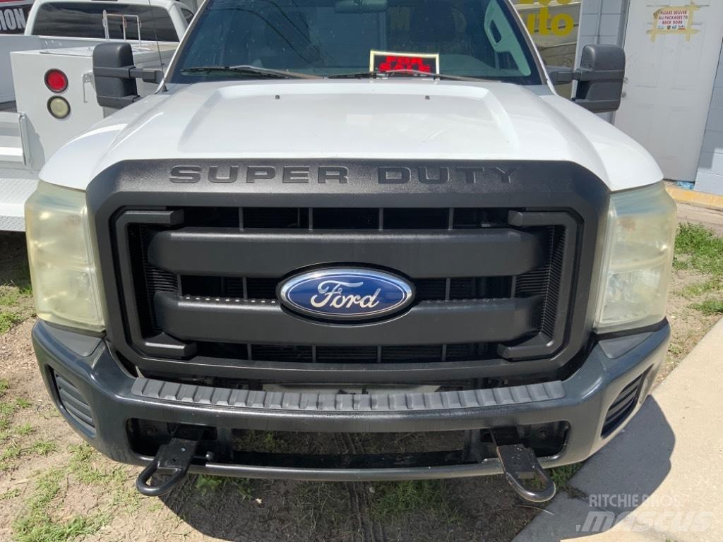 Ford F 250 SD 기타 트럭