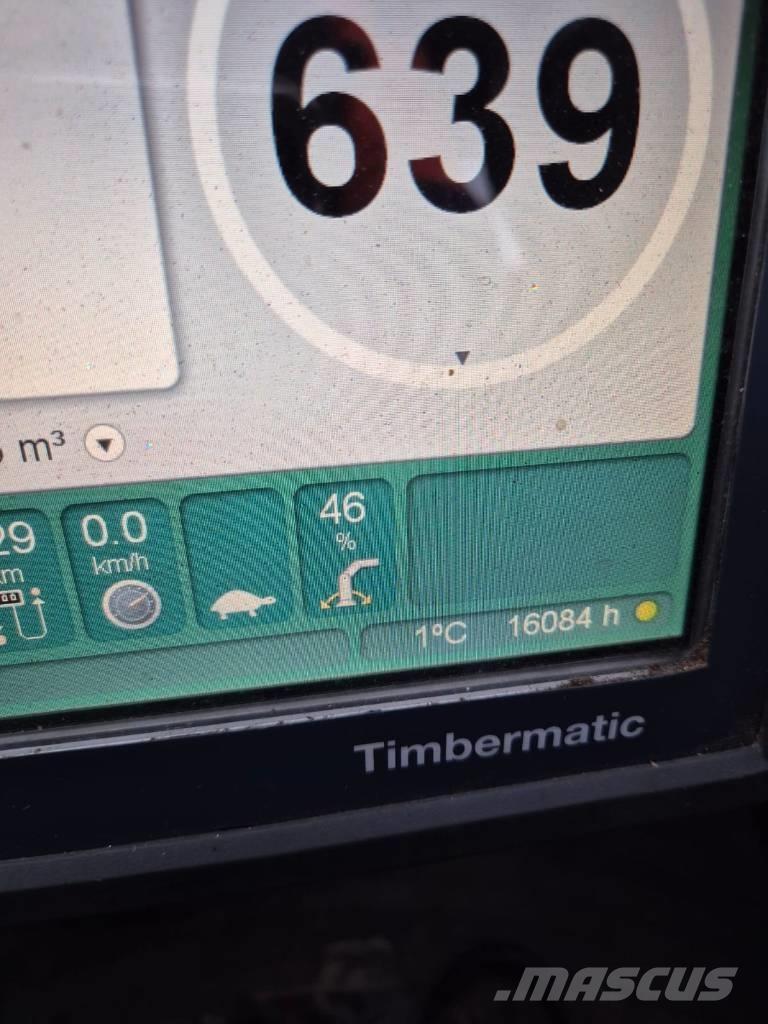 John Deere 1170 E 원목 하베스터