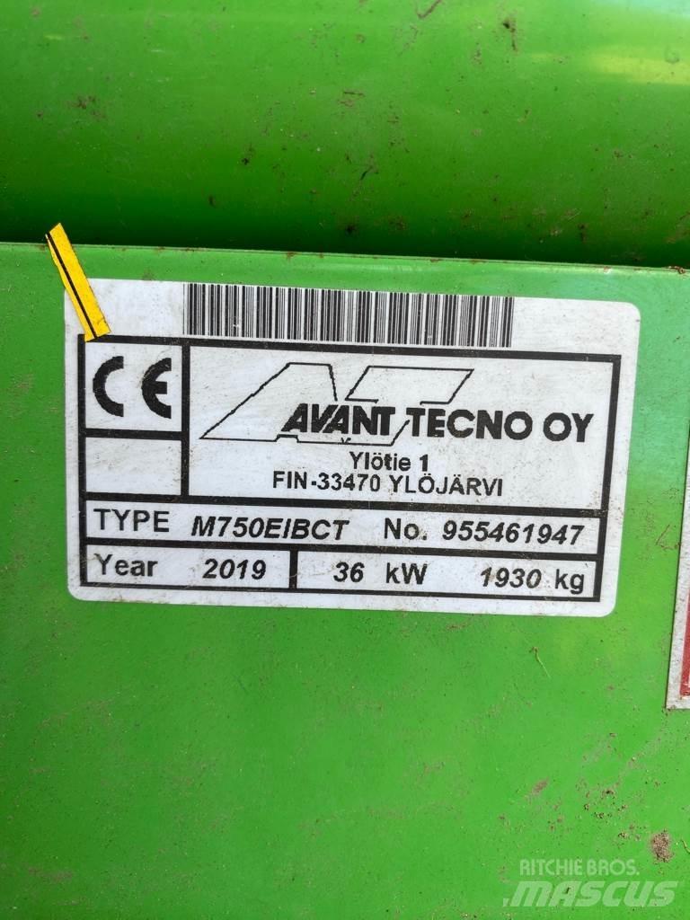 Avant 750 미니 로더