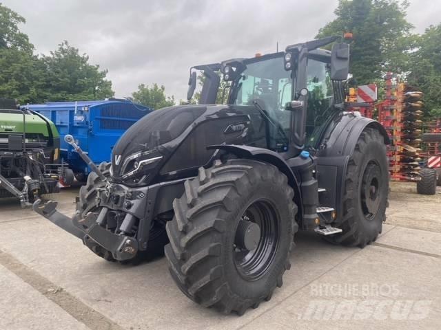 Valtra Q 305 트랙터
